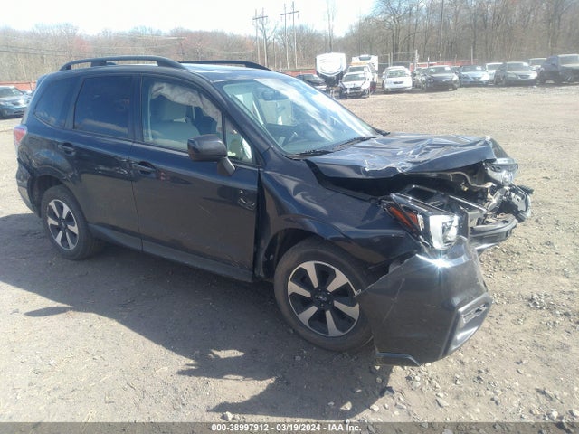 Subaru Forester 2.5i Premium 2017 JF2SJAEC7HH502484 Image 1