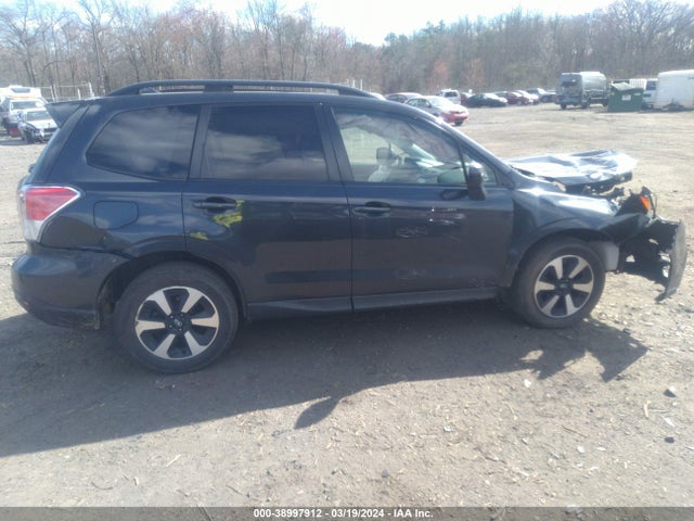 Subaru Forester 2.5i Premium 2017 JF2SJAEC7HH502484 Image 13