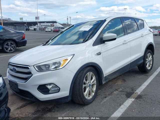 Ford ESCAPE SE 2017 1FMCU9GD5HUD23636 Image 2