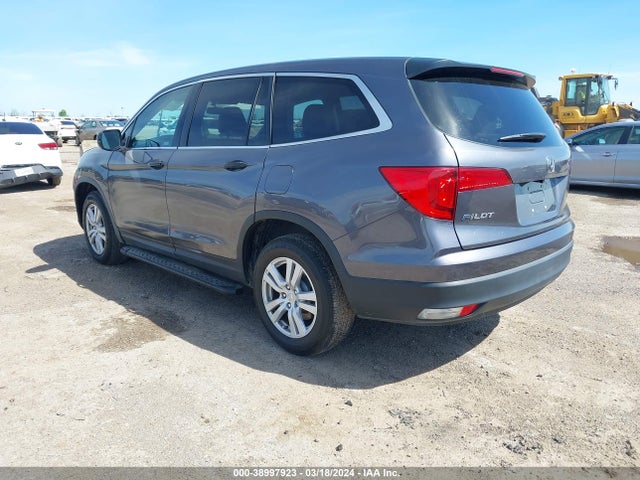 Honda PILOT LX 2018 5FNYF5H19JB028524 Image 3