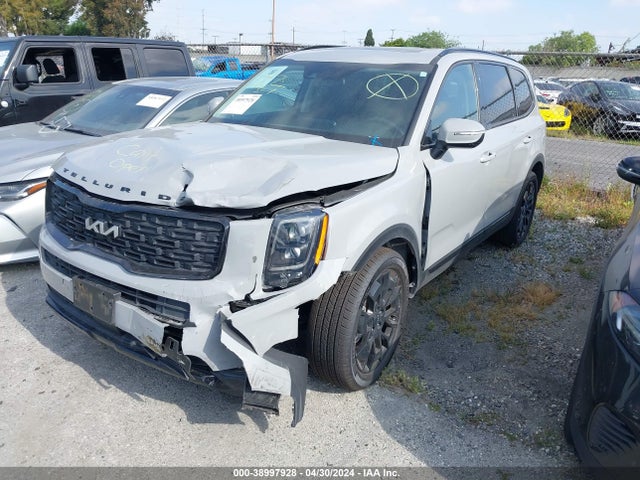 KIA Telluride Ex 2022 5XYP3DHC3NG273933 Image 2
