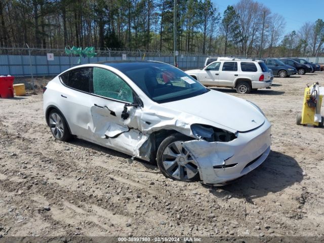 Продажа на аукционе авто 2023 Tesla Model Y Awd/long Range Dual Motor All-wheel Drive, vin: 7SAYGDEE3PA040272, номер лота: 38997980