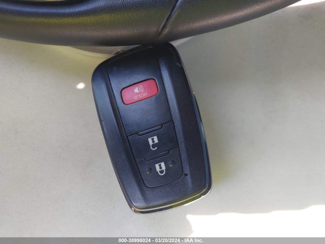 Toyota PRIUS XLE 2019 JTDKARFU8K3080329 Image 11