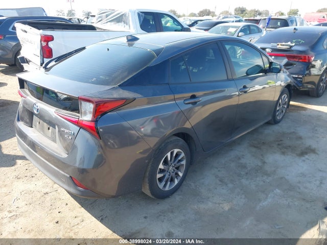 Toyota PRIUS XLE 2019 JTDKARFU8K3080329 Image 4