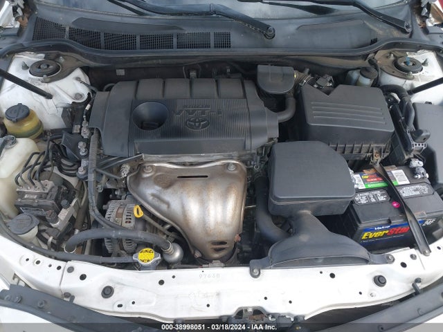 38998051 :رقم المزاد ، 4T1BF3EK6BU644841 vin ، 2011 Toyota Camry مزاد بيع