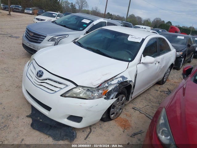 38998051 :رقم المزاد ، 4T1BF3EK6BU644841 vin ، 2011 Toyota Camry مزاد بيع