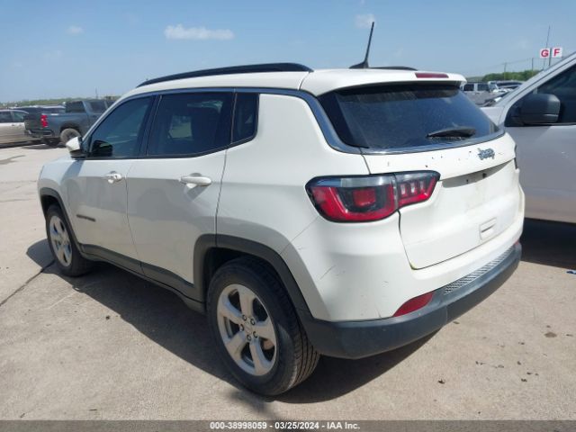 3C4NJCBB7KT677006 Jeep Compass Latitude Fwd