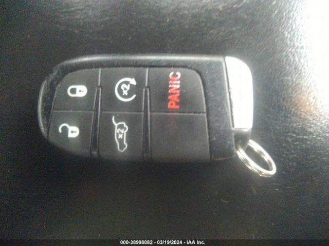 2C3CCAAG4GH151486 Chrysler 300 Limited