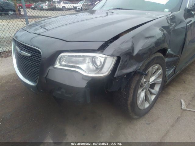 2C3CCAAG4GH151486 Chrysler 300 Limited