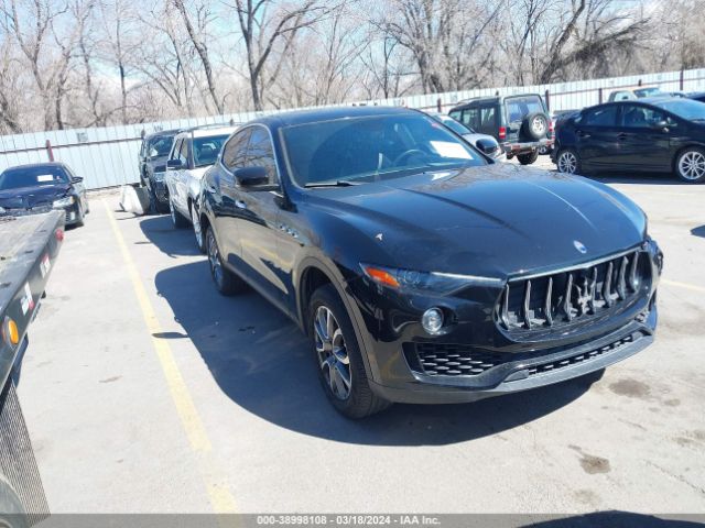 38998108 :رقم المزاد ، ZN661XUA2HX256578 vin ، 2017 Maserati Levante مزاد بيع