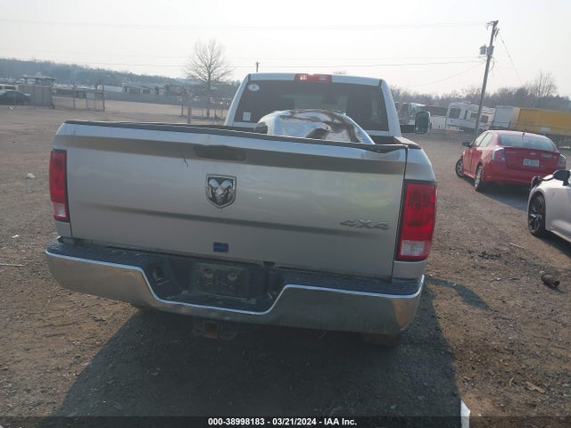 RAM 2500 Tradesman  4x4 8' Box 2018 3C6UR5HL3JG417278 Image 17