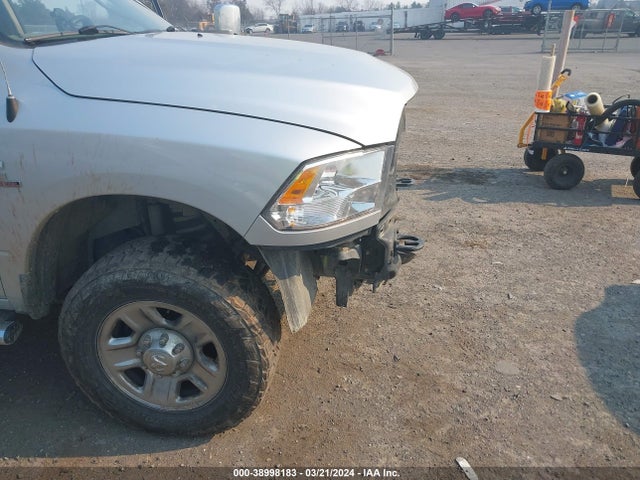 RAM 2500 Tradesman  4x4 8' Box 2018 3C6UR5HL3JG417278 Image 19