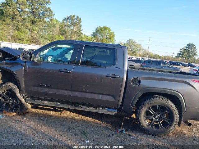 2022 Toyota Tundra Sr5 მანქანა იყიდება აუქციონზე, vin: 5TFLA5DB4NX014310, აუქციონის ნომერი: 38998196