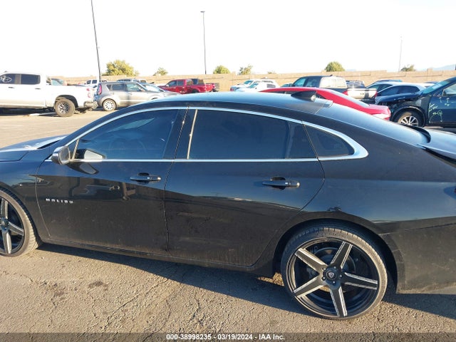 Chevrolet MALIBU LT 2018 1G1ZD5ST6JF159287 Image 14