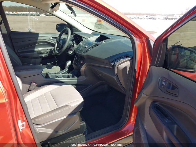 Ford ESCAPE S 2019 1FMCU0F73KUB85416 Image 5