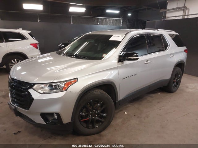 Chevrolet Traverse 1lt 2018 1GNEVGKW3JJ218485 Image 2