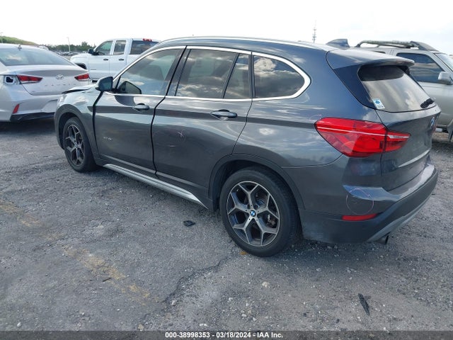 BMW X1 Xdrive28i 2016 WBXHT3C39G5F65321 Image 3