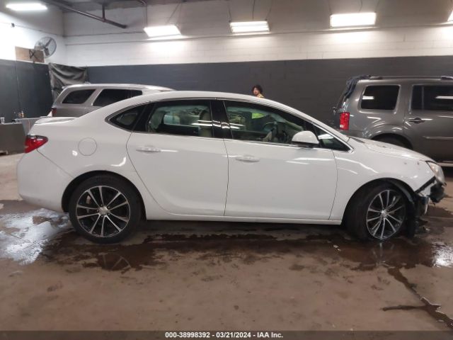 1G4PR5SK0H4103872 Buick Verano Sport Touring