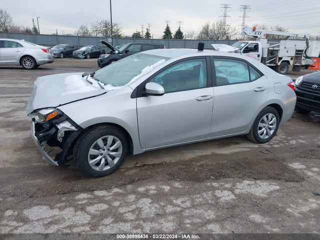 Toyota COROLLA LE 2015 2T1BURHE7FC404316 Image 2