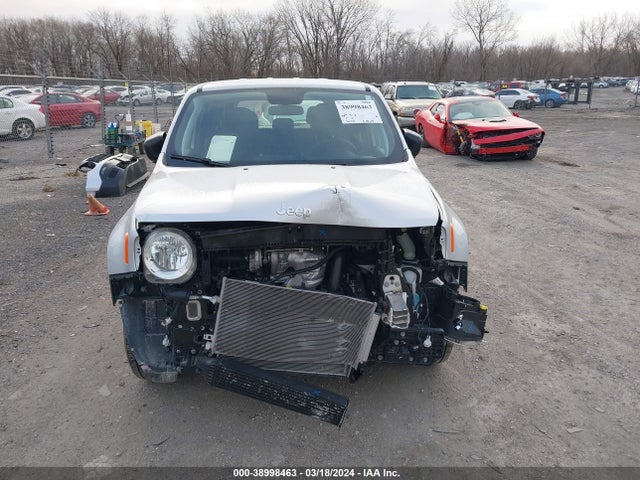 ZACCJBAH3JPJ07109 Jeep Renegade Sport 4x4