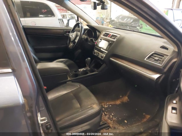 Subaru Outback 2.5i Limited 2017 4S4BSANCXH3414341 Image 5