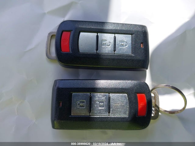 38998620 :رقم المزاد ، JA4AP4AUXBZ007734 vin ، 2011 Mitsubishi Outlander Sport Se مزاد بيع
