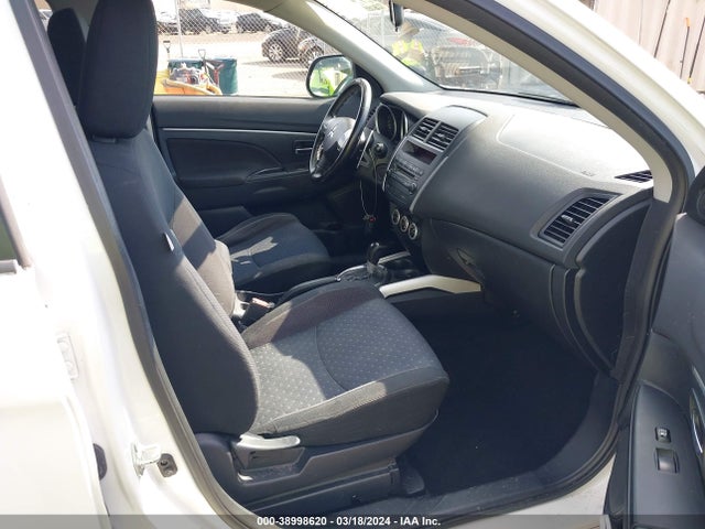 38998620 :رقم المزاد ، JA4AP4AUXBZ007734 vin ، 2011 Mitsubishi Outlander Sport Se مزاد بيع