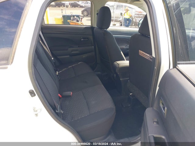 38998620 :رقم المزاد ، JA4AP4AUXBZ007734 vin ، 2011 Mitsubishi Outlander Sport Se مزاد بيع