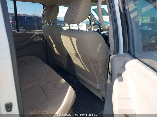 Nissan Frontier Sv 2016 1N6AD0EV0GN717280 Image 8