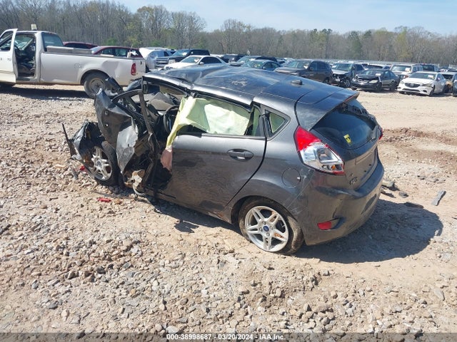 Ford FIESTA SE 2018 3FADP4EJ9JM116548 Image 3