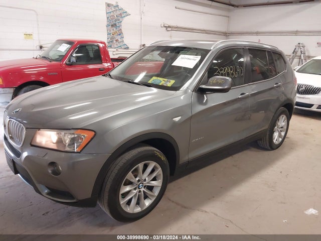 BMW X3 Xdrive28i 2014 5UXWX9C53E0D16647 Image 2