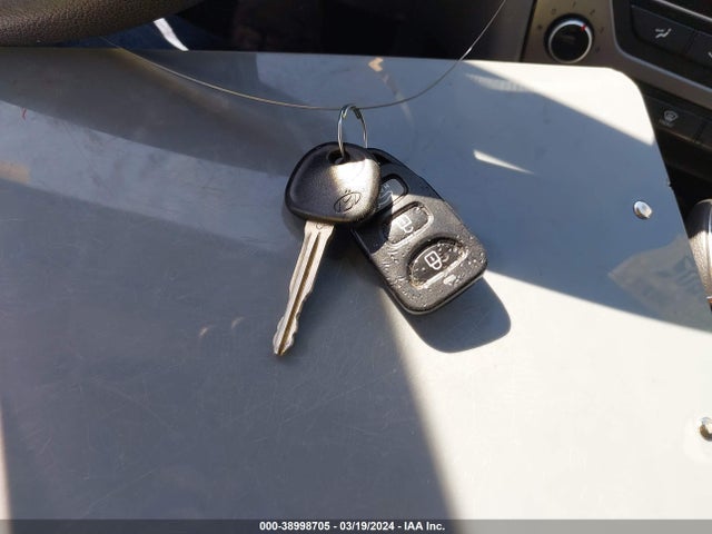 Hyundai ELANTRA SE 2017 KMHD74LF5HU100535 Image 11