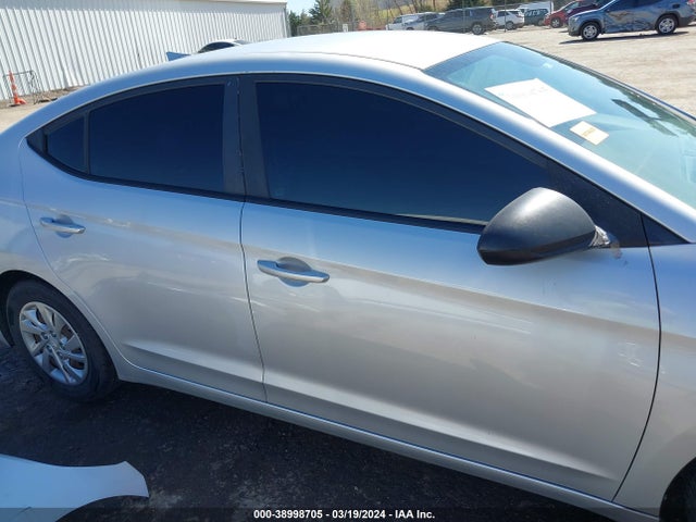 Hyundai ELANTRA SE 2017 KMHD74LF5HU100535 Image 14