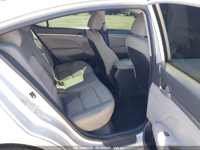 Hyundai ELANTRA SE 2017 KMHD74LF5HU100535 Image 8