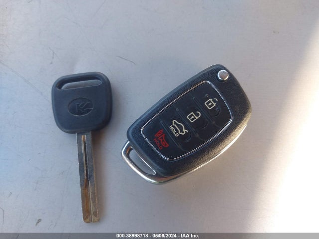 Hyundai SONATA SE 2015 5NPE24AF0FH148283 Image 11