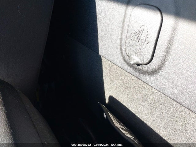 Chevrolet Silverado 1500 1lt 2018 1GCNKREC2JZ331540 Image 8