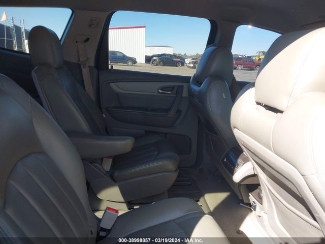 Chevrolet Traverse 2lt 2015 1GNKRHKD5FJ142562 Image 8
