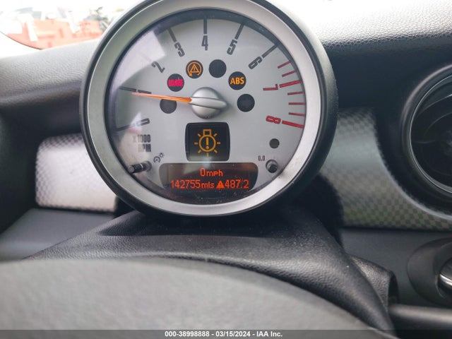 2009 MINI COOPER S WMWMF73529TX40318 Photo 6