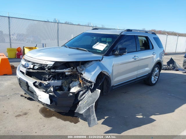 Ford EXPLORER XLT 2014 1FM5K8D88EGA02393 Image 2