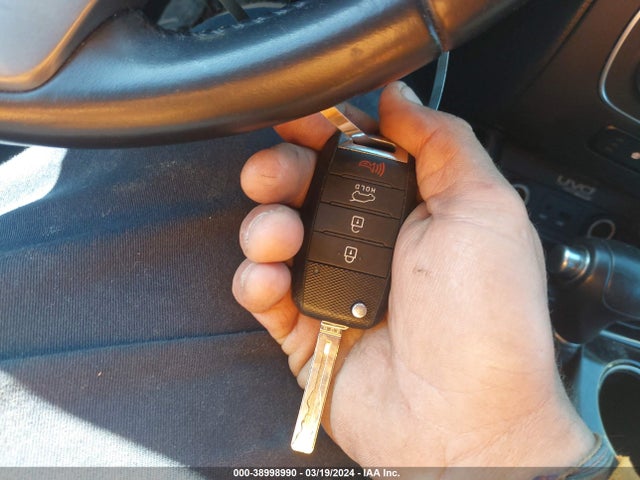 KIA SORENTO LX 2014 5XYKT3A6XEG506022 Image 11