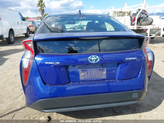 Toyota Prius Three 2016 JTDKARFU8G3512795 Image 16