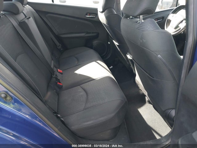 Toyota Prius Three 2016 JTDKARFU8G3512795 Image 8
