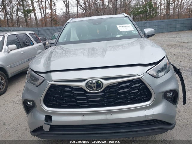 Toyota Highlander Xle 2021 5TDHZRBH1MS075308 Image 12