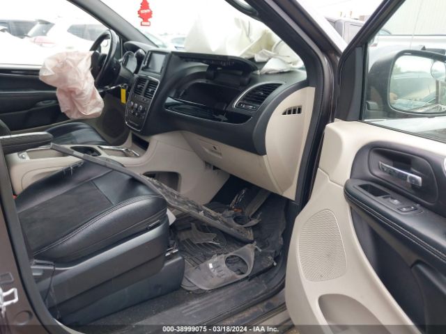2C4RDGCG2KR802278 Dodge Grand Caravan Sxt