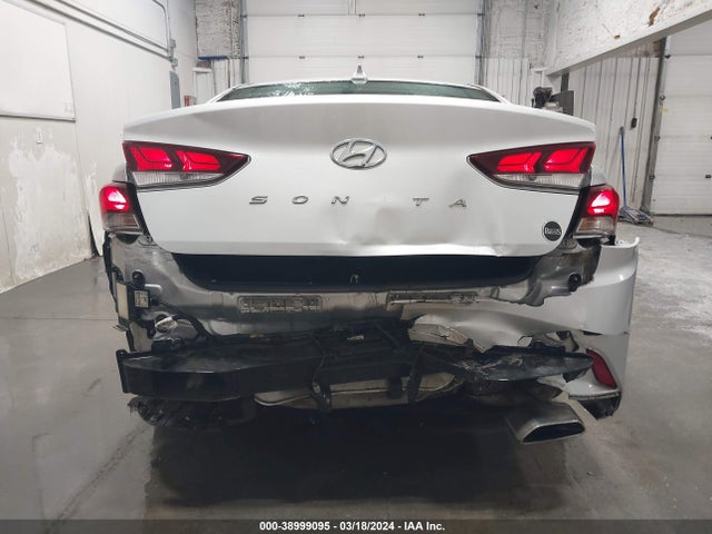 Hyundai SONATA SEL 2018 5NPE34AF8JH604245 Image 16