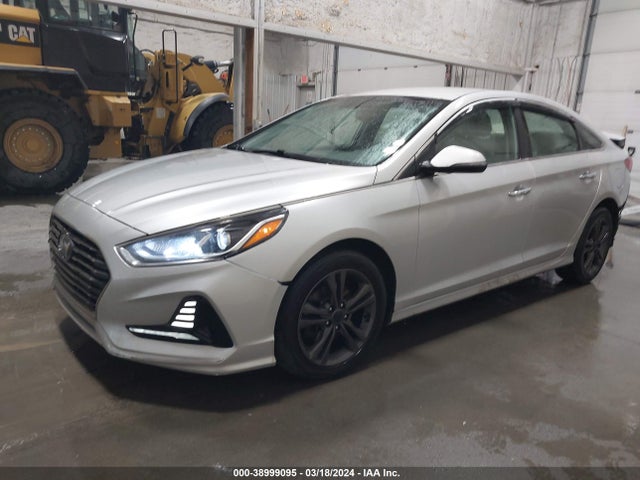 Hyundai SONATA SEL 2018 5NPE34AF8JH604245 Image 2