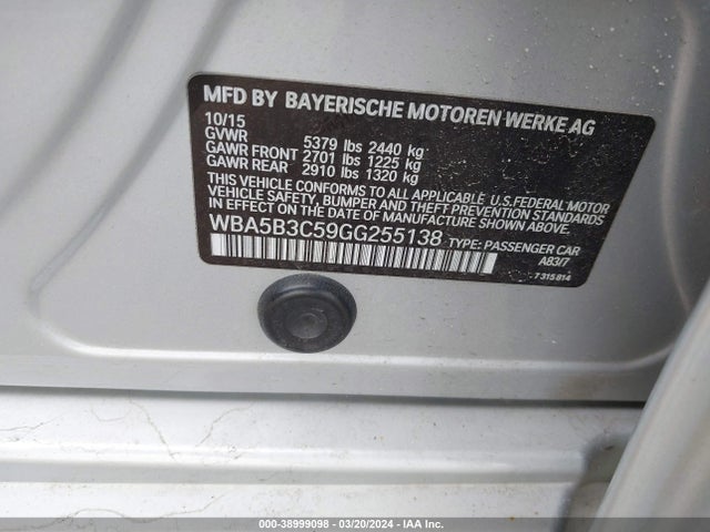 BMW 535i Xdrive 2016 WBA5B3C59GG255138 Image 9