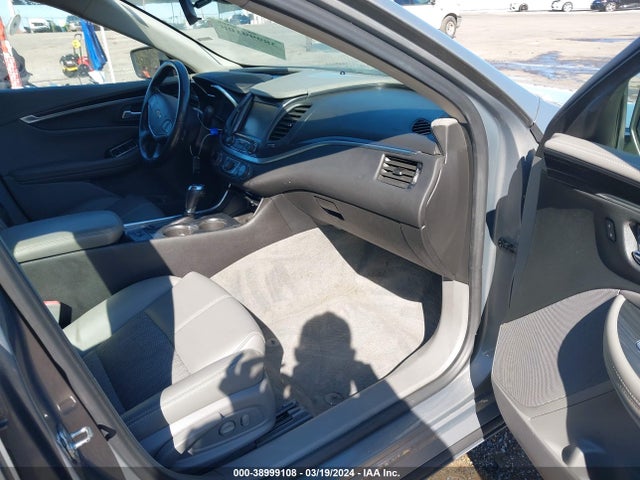 Chevrolet IMPALA 1LT 2018 2G1105S33J9119671 Image 5