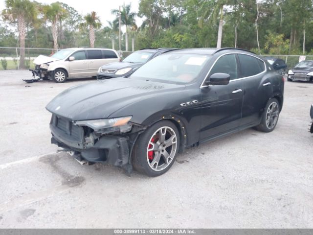 ZN661XUS4HX217595 Maserati Levante