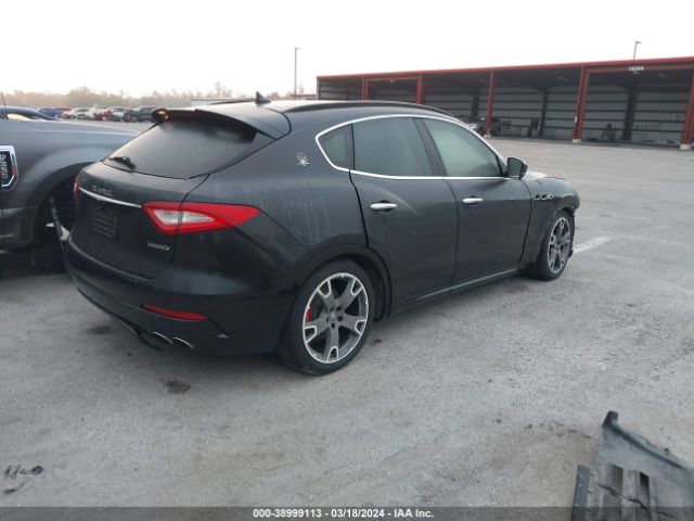 ZN661XUS4HX217595 Maserati Levante